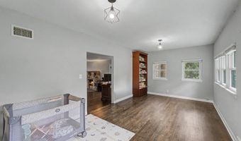1511 N Dryden Ave, Arlington Heights, IL 60004