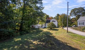 11 Outlet Rd, Augusta, ME 04330