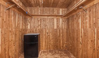 5779 Arrasmith Trl, Ames, IA 50010
