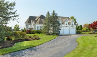 99 N Cliff Dr, Narragansett, RI 02882