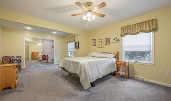 78 E HUNTINGTON Cir, Dover, DE 19901