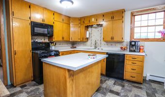 1231 N Kline St, Aberdeen, SD 57401