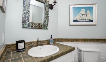 175 Cat Rock Rd, Cos Cob, CT 06807