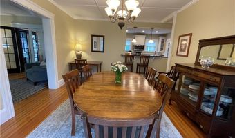 35 Annandale Rd, Newport, RI 02840