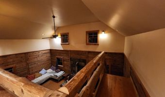 1748 Co Rd P-320, Ava, MO 65608