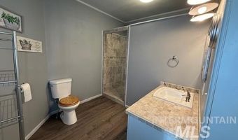 908 Pine St, Anatone, WA 99401
