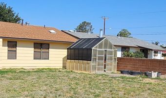 2410 Hawaii Ave, Alamogordo, NM 88310