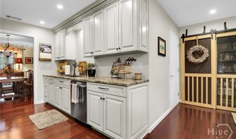 6 Cozy Bluff Rd, Savannah, GA 31410
