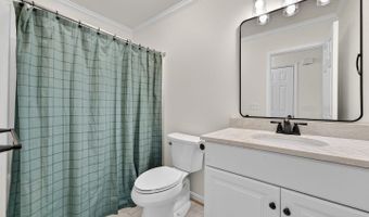 584 S POES Rd, Amissville, VA 20106