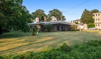 45 E LAKE Dr, Annapolis, MD 21403