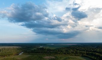 225 CR 3303, De Kalb, TX 75559