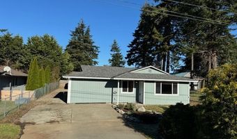 1135 1ST St, Bandon, OR 97411