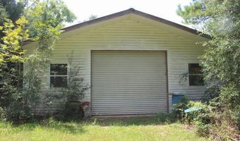 417 Lakepoint Rd, Alford, FL 32420