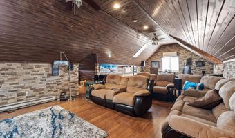 8115 Colony Dr, Algonac, MI 48001