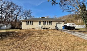 3847 Parkway Ln, Arnold, MO 63010