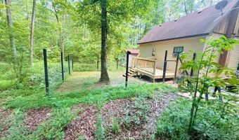 101 Peregrine Rise Dr, Big Sandy, TN 38221
