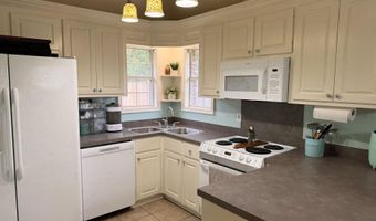 306 Silverleaf Cv, Brandon, MS 39047
