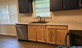 1114 Terry Cir, Albertville, AL 35951