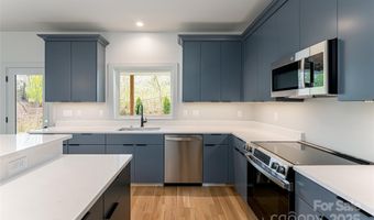 30 Fern St, Asheville, NC 28803