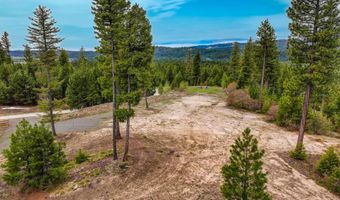 6 Urban Ln, Cascade, ID 83611