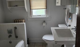 203 S Wooster, Algona, IA 50511
