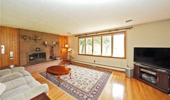 1534 Sandridge Rd, Alden, NY 14004