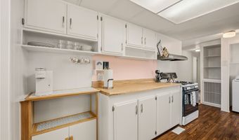 976 Holly St, Bullhead City, AZ 86442