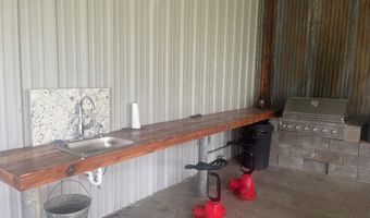 2075 County Road 2585, Alvord, TX 76225