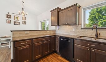 2398 W BARLEY Way, Appleton, WI 54913