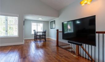 3976 Post Rd, Warwick, RI 02886