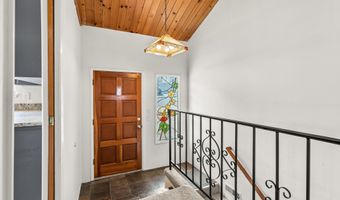1179 N Main St, Ashland, OR 97520