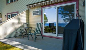 53 Northshore Dr, Burlington, VT 05408