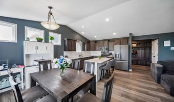1301 S 11th St, Adel, IA 50003
