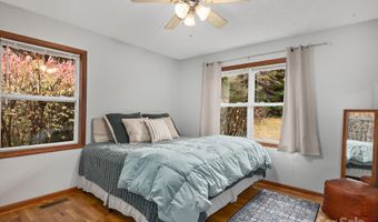 7 Wilson Creek Dr, Asheville, NC 28803