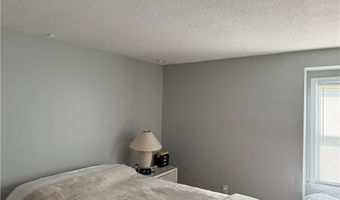 73 Henel Ave 5, Amherst, NY 14226