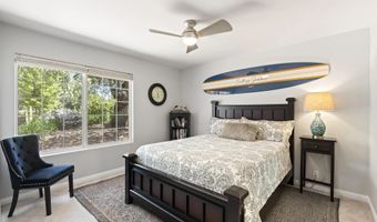 10525 Burned Oak Ln, Escondido, CA 92026