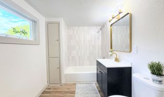 1730 N ONEIDA St, Appleton, WI 54911