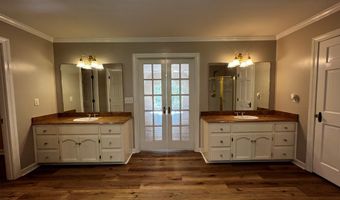 123 Vann Dr, Ashford, AL 36312