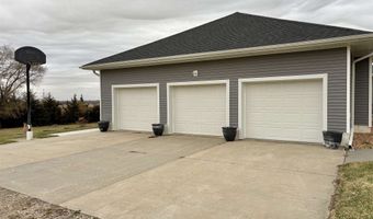 54661 Chardan Dr, Battle Creek, NE 68715