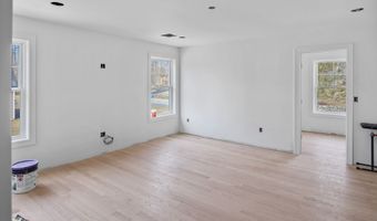 25 South Rd, Bozrah, CT 06334