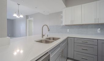 2333 FEATHER SOUND Dr B607, Clearwater, FL 33762