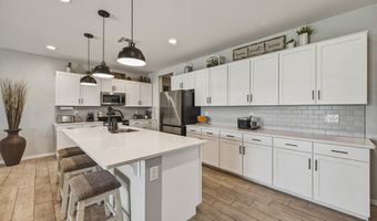 178 S NAPLES Ln, Casa Grande, AZ 85122