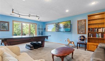 810 Latoka View Ct SW, Alexandria, MN 56308
