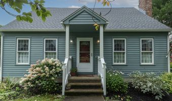3 Clover Rd, Clinton, CT 06413