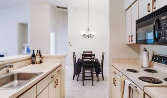 7700 LAFAYETTE FOREST Dr 31, Annandale, VA 22003