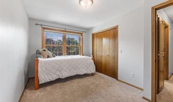 13355 E Marigold Ct, Andover, MN 55304