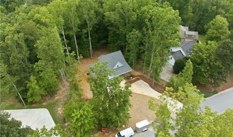 2646 Johns Ridge Dr, Asheboro, NC 27205