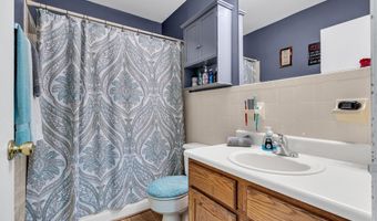 14 Berkshire Rd 64, Whiting, NJ 08759