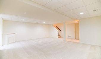 339 PENNYCRESS Rd, Allentown, PA 18104