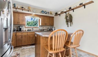 1286 Westbrook Cir, Alexandria, MN 56308